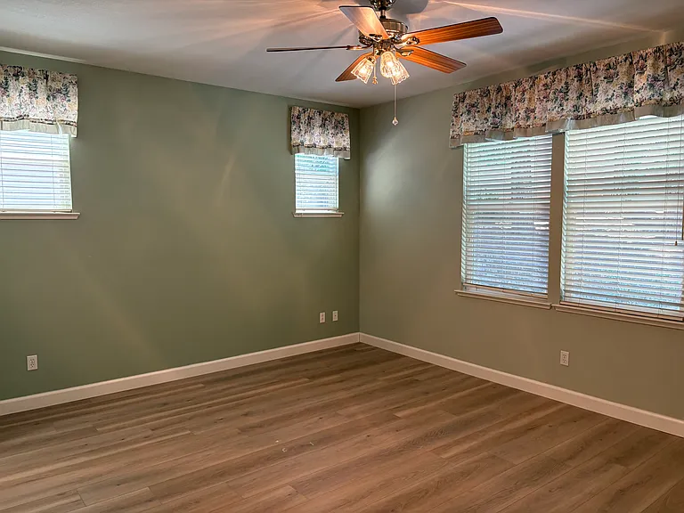 143 Sparrow Cir — Photo 8