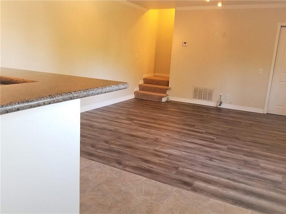 1st image of 23750 Killion St #1