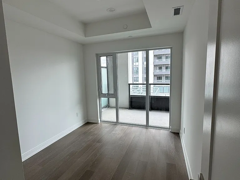 715 Davis Dr #510 — Photo 8