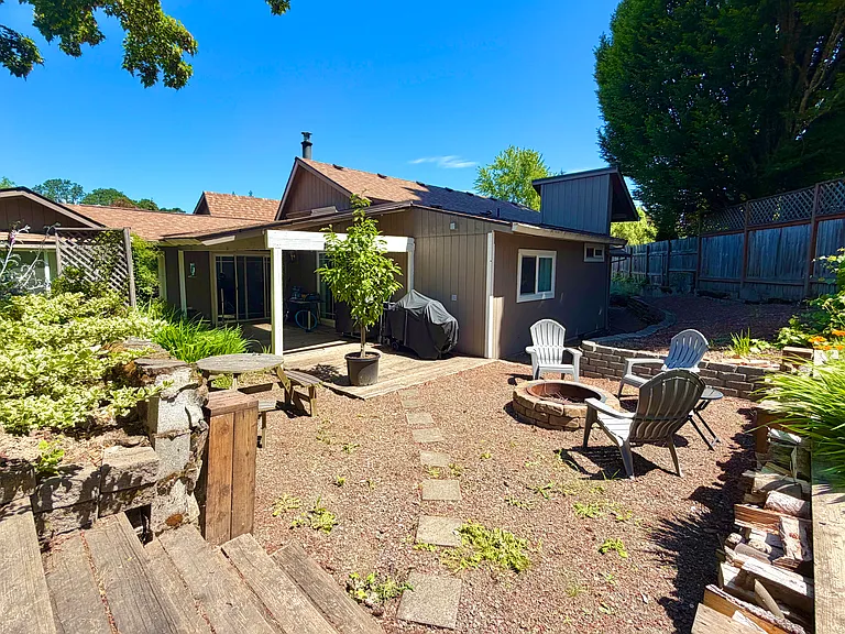 SW Oak Ct — Photo 19