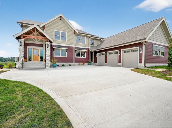 11988 Meadow Springs Dr