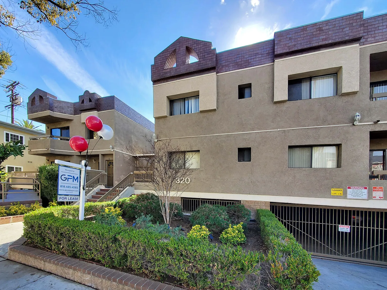 1 bed, 640 sqft, $1,900 — Photo 1