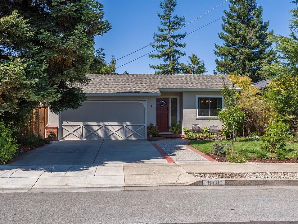 1st image of 614 Lancaster Way