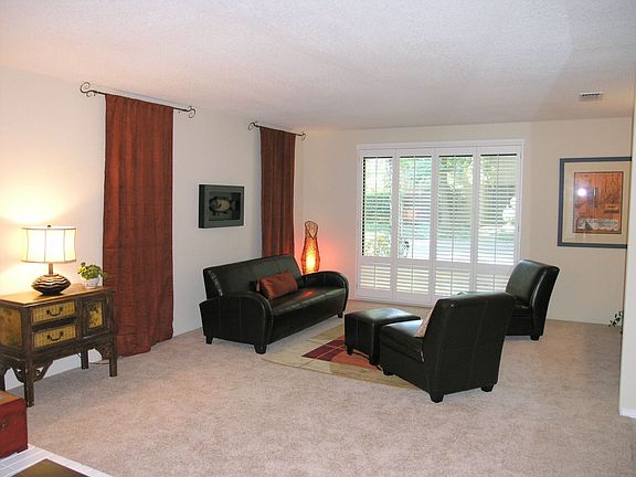 4th image of 2277 Swarthmore Dr