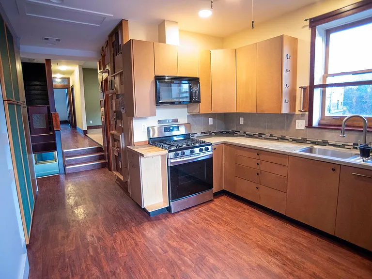 1003 Chestnut St #2 — Photo 25
