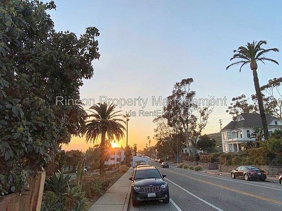 3rd image of 658 Poli St