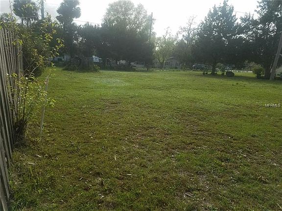 2nd image of 221 S Sparkman Ave