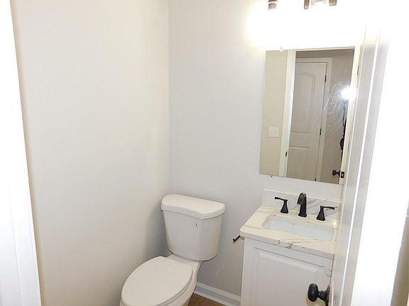 5th image of 3589 Hopkins Ct