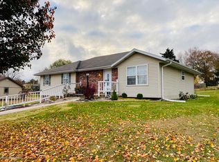 78 S Larand Dr, Holts Summit, MO 65043