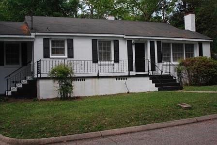 5th image of 102 Westmont Dr
