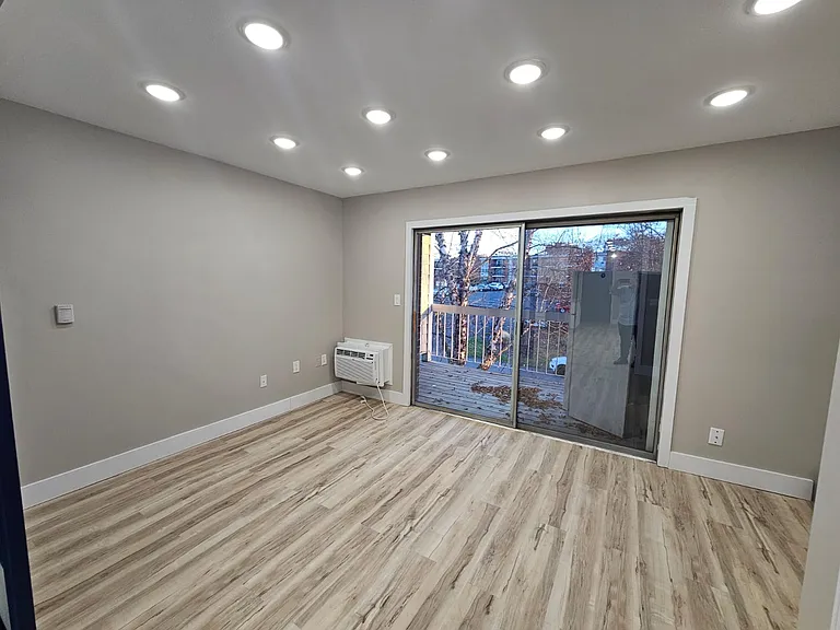 353 Schraffts Dr #107 — Photo 8