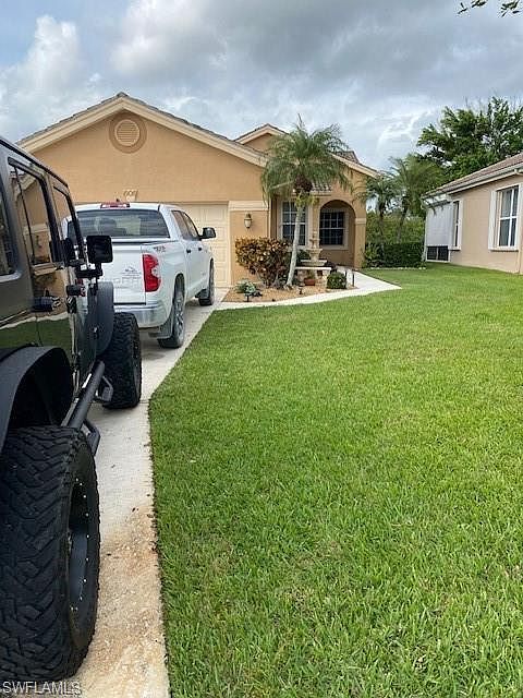 1st image of 606 Aston Lake Ct