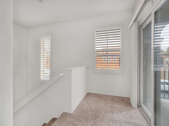 3rd image of 25444 Eagle Ln