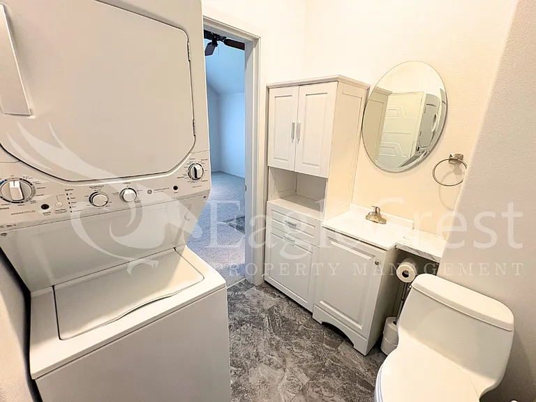 1211 Yellowhawk Way #B — Photo 22