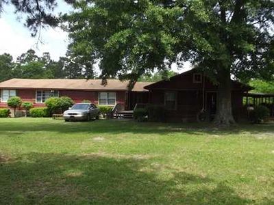 25121 Clarke Rd, Saucier, MS, 39574