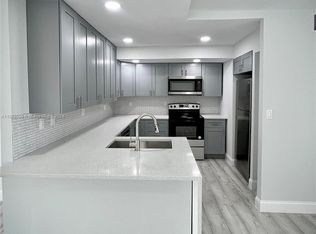 7041 Environ Blvd APT 426, Lauderhill, FL 33319