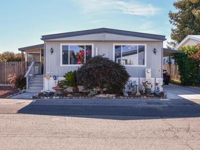129 Leisure Park Circle, Santa Rosa, CA, 95401