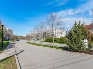 105 Bagot St #402, Guelph, ON N1H8H4