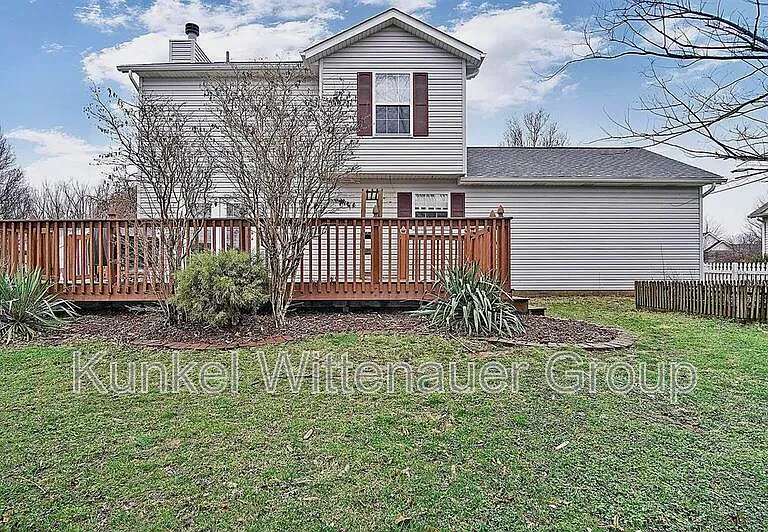 320 Ring Of Kerry Dr — Photo 3