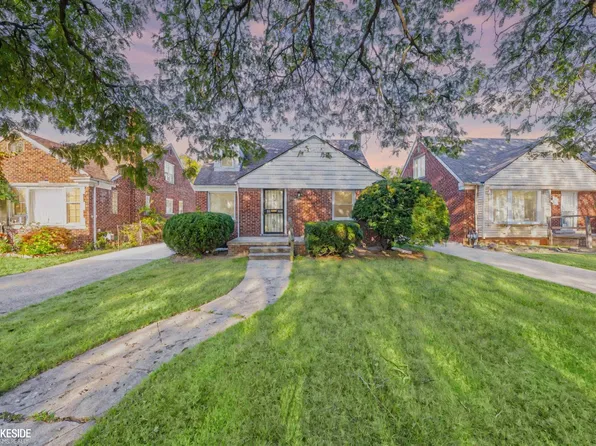 7421 Woodmont Ave, Detroit, MI 48228