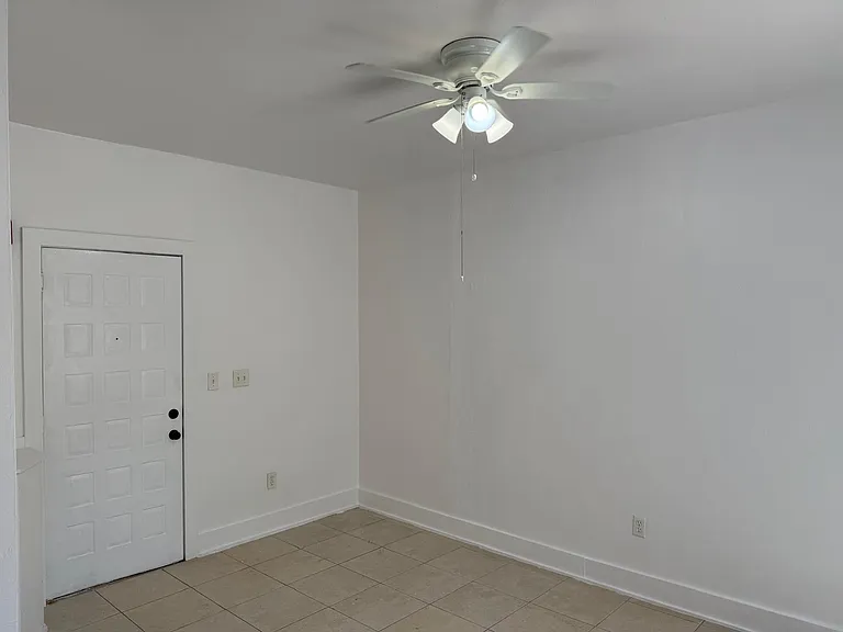 215 Calabria Ave #6 — Photo 6