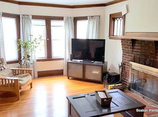 27 Seagrave Rd, Cambridge, MA 02140