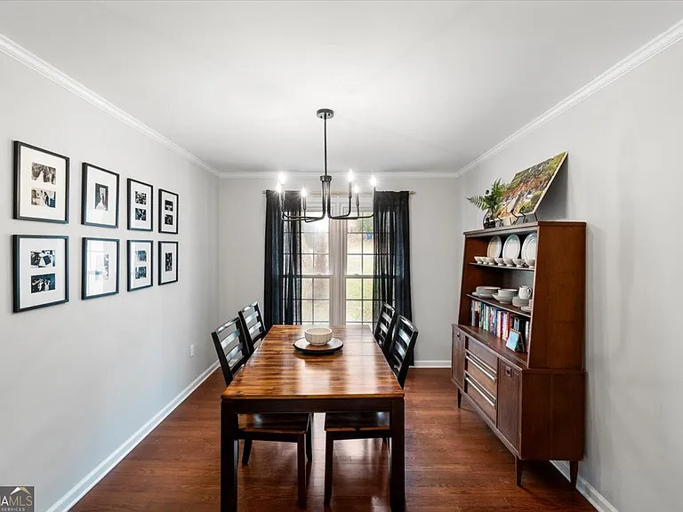 325 Brookstone Dr — Photo 9
