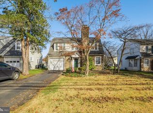 329 E Moreland Rd, Willow Grove, PA 19090