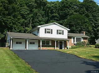11 Marian Dr, Newburgh, NY 12550