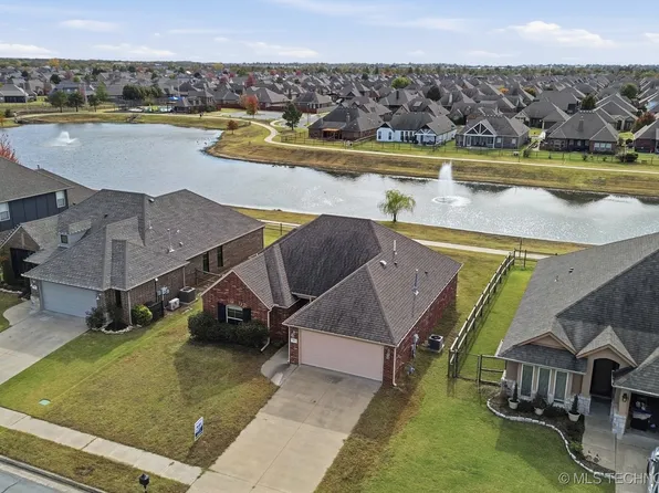 18402 E 46th St, Tulsa, OK 74134