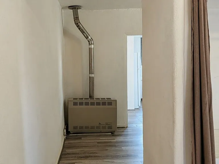 1853 Mann St #4 — Photo 15