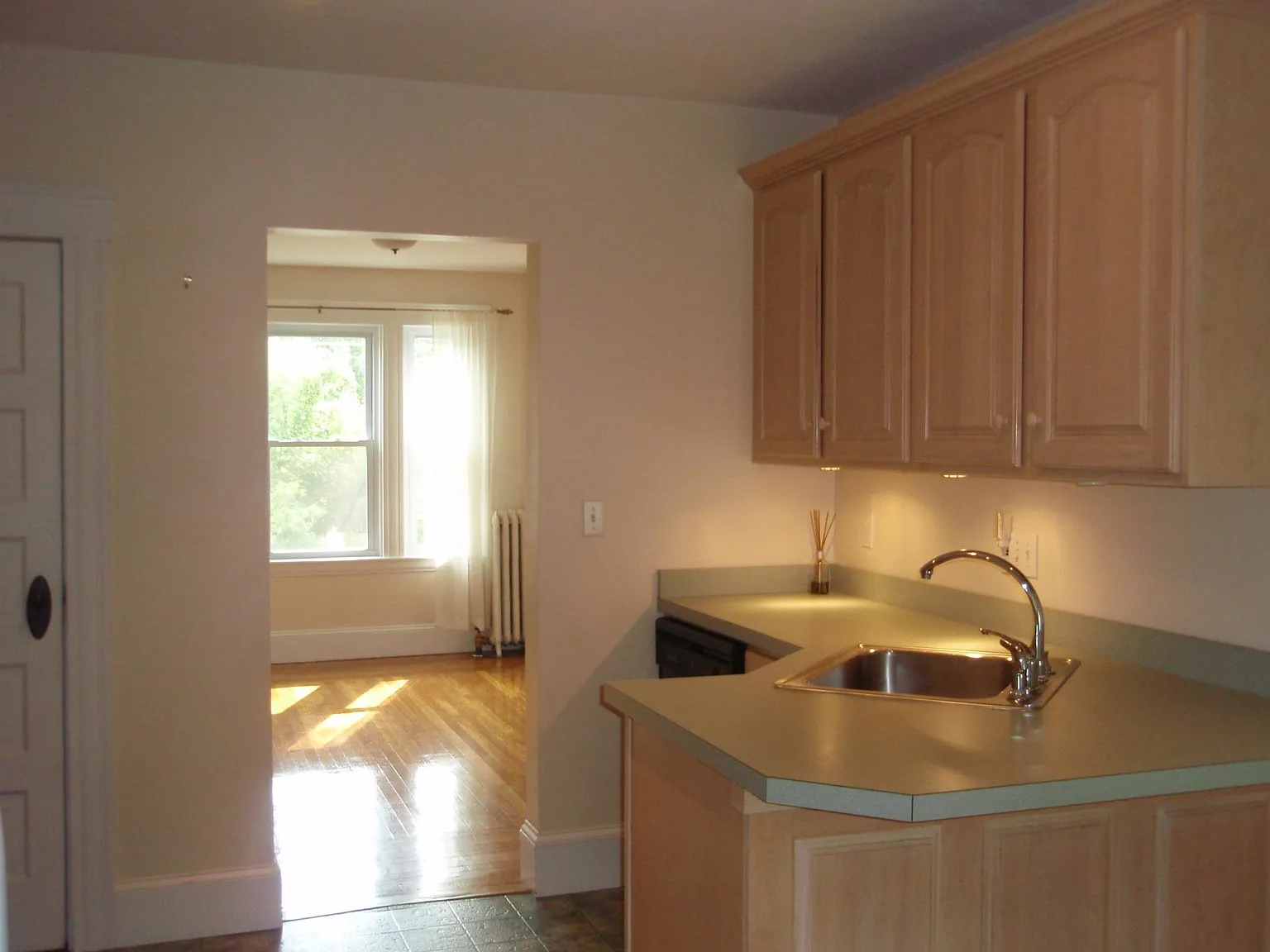 29 Granite St — Photo 4