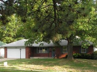 5540 SW 25th St, Topeka, KS 66614