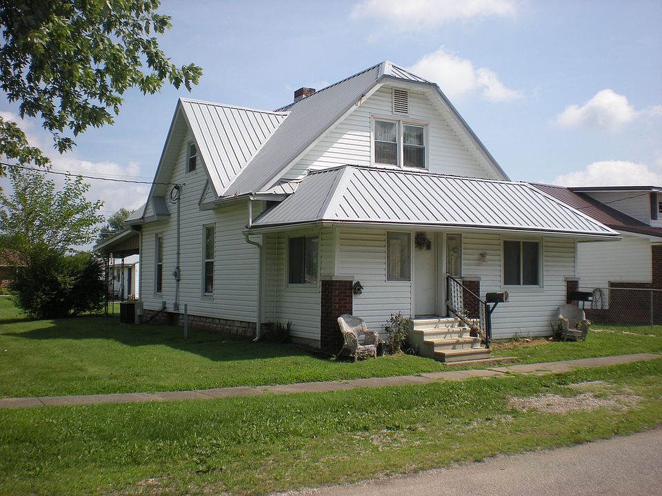 1st image of 323 W Trusler St