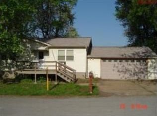 15 Miller Park Rd, Imperial, MO 63052