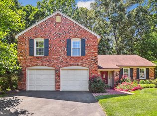 10604 Burnside Landing Ct, Burke, VA 22015