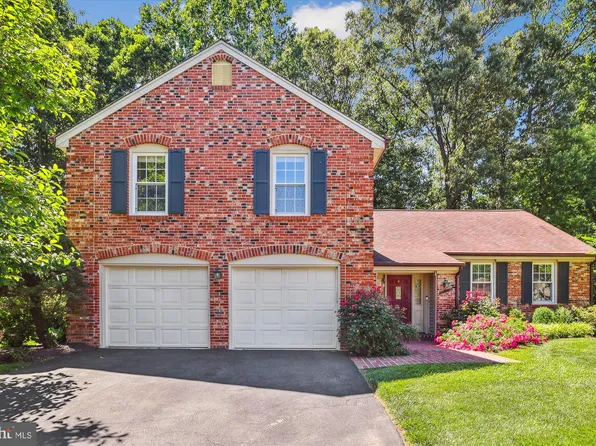 10604 Burnside Landing Ct, Burke, VA 22015