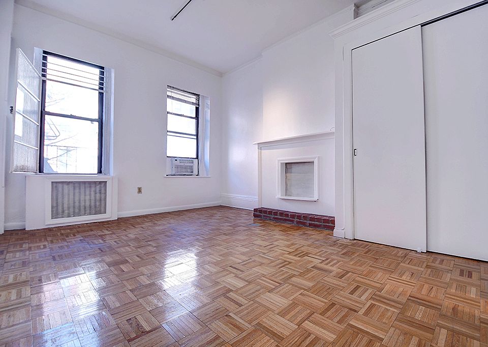 1st image of 526 E 83rd St #3E1