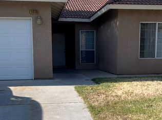 5038 W Robinson Ave, Fresno, CA