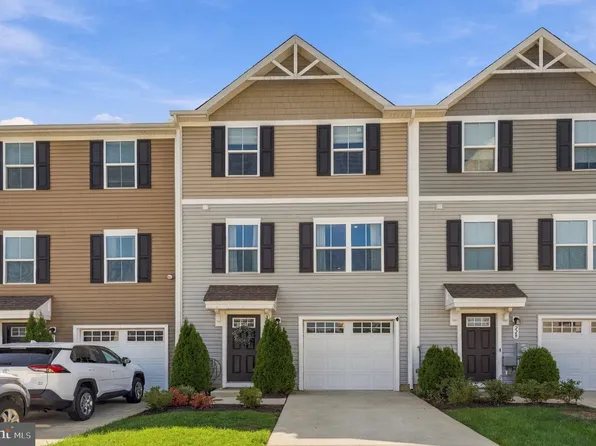 224 Rothberg Dr, Williamstown, NJ 08094