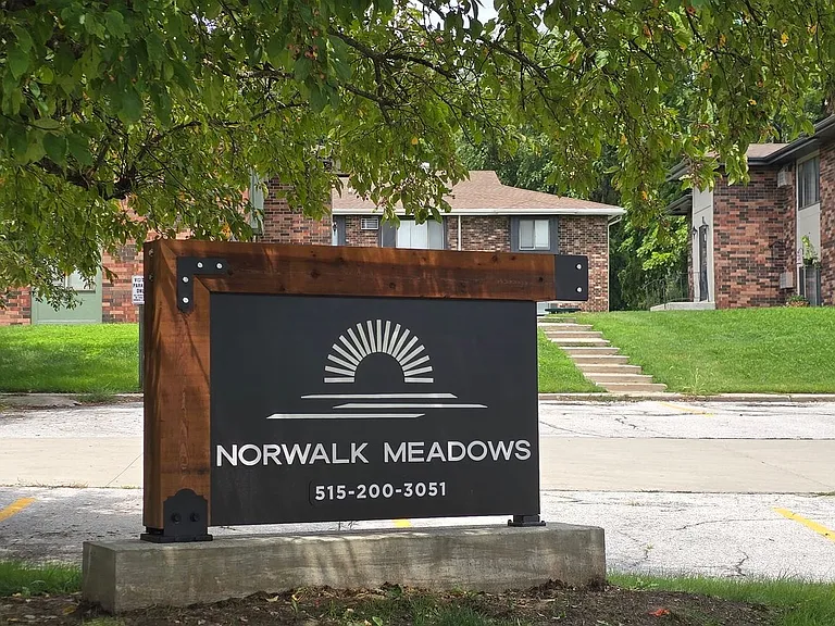 Norwalk Meadows — Photo 12