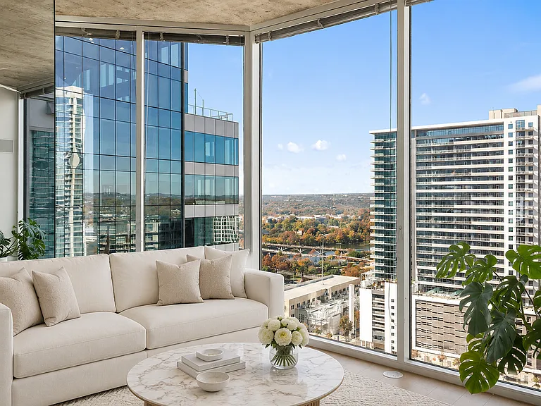 360 Nueces St #2102 — Photo 2