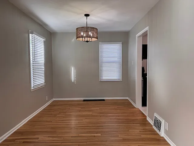 107 Euclid Ave — Photo 3