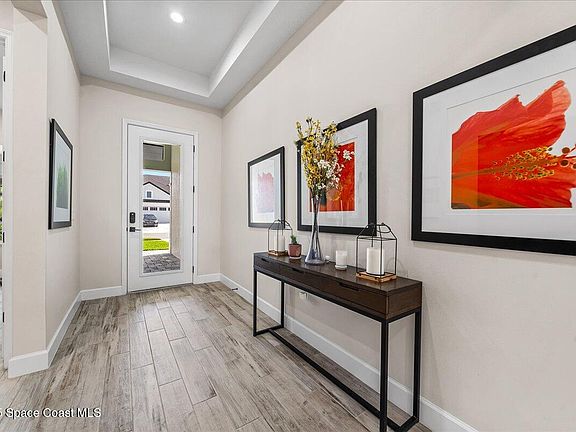 5th image of 9074 Telica Pl