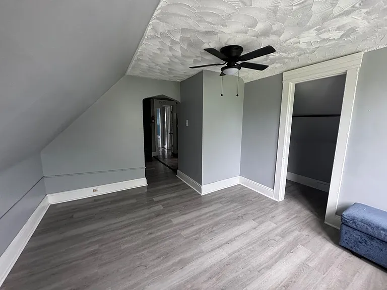 11521 Tuscora Ave — Photo 16
