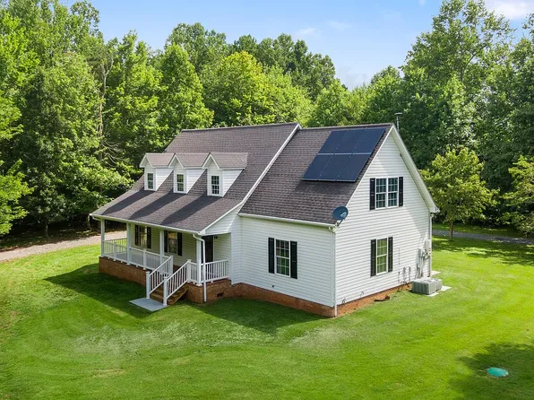 1684 Barberry Rd SE, Floyd, VA 24091