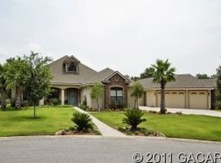 3015 Jeremys Dr, Green Cove Springs, FL 32043