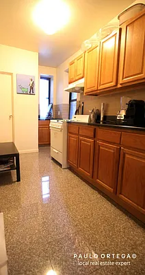 Rented by Keller Williams NYC | media 20