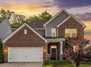 210 Woodhall Ct, White House, TN 37188