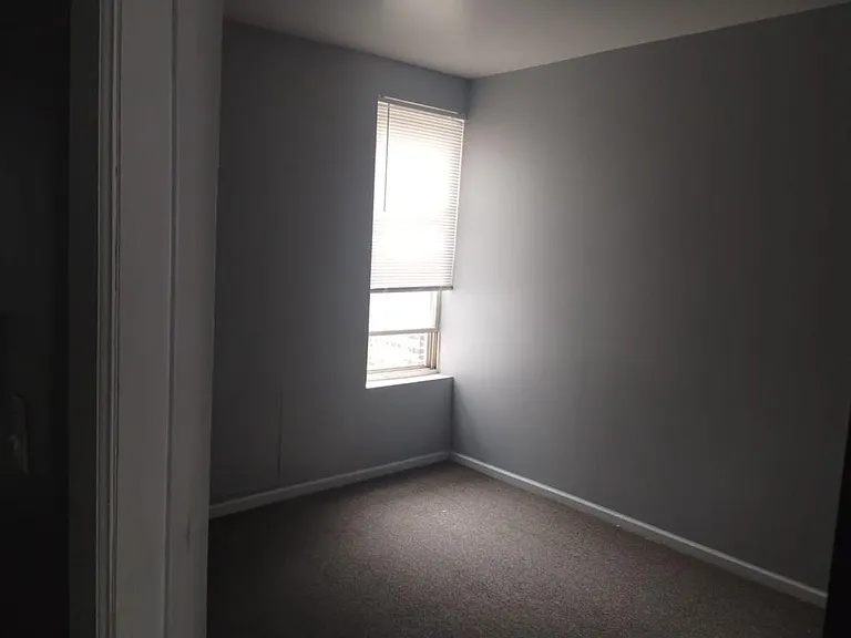 8001 S Justine St — Photo 14